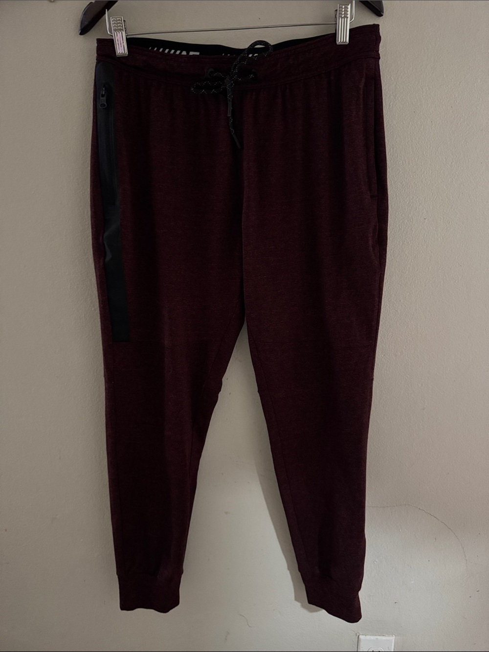 American Eagle Outfitters Men's Burgundy Jogger Sweatpants